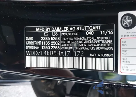 2017 Mercedes-Benz E 300 4Matic z USA, uszkodzony, nr VIN WDDZF4KB5HA171172